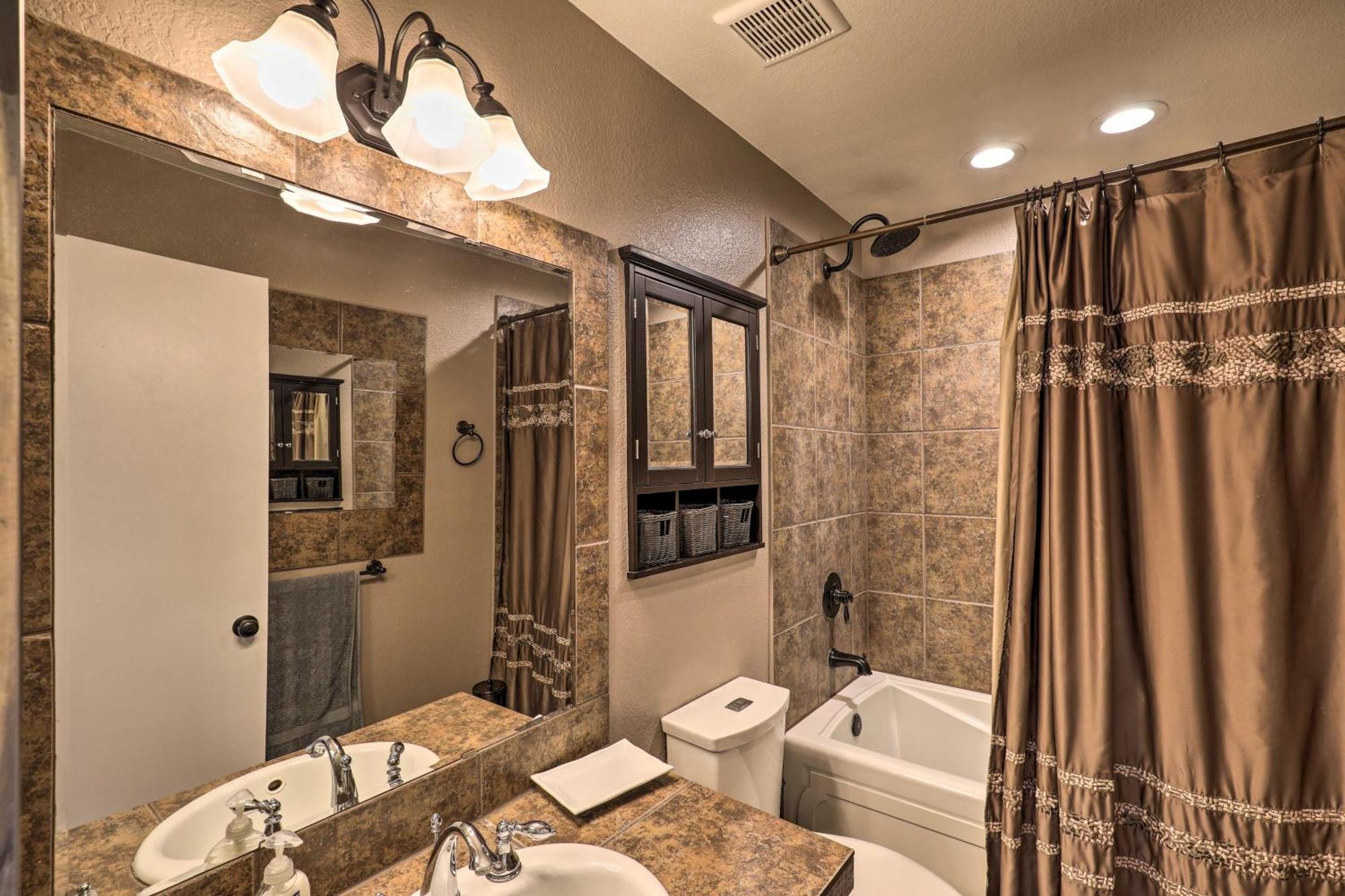 Villa East Tucson House With Private Backyard And Fire Pit Extérieur photo
